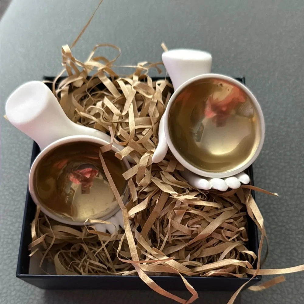 Jonathan Adler Navy and Gold Box